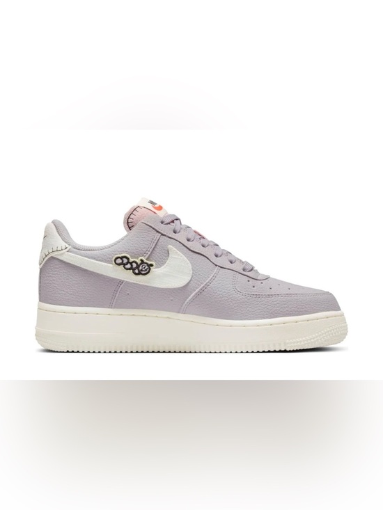 Nike Shoes - Nike Women's Nike Air Force 1 '07 SE 'Air Sprung'